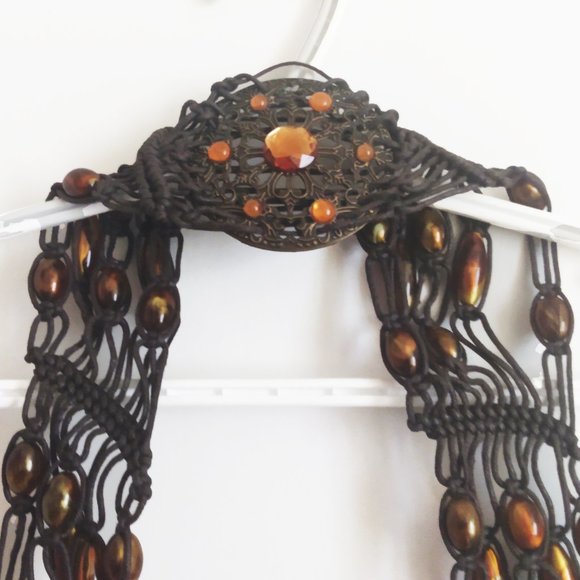 Vintage 1970's Brown Macrame Tie Belt With Glass Beads & Faux Amber Stones - Picture 3 of 11